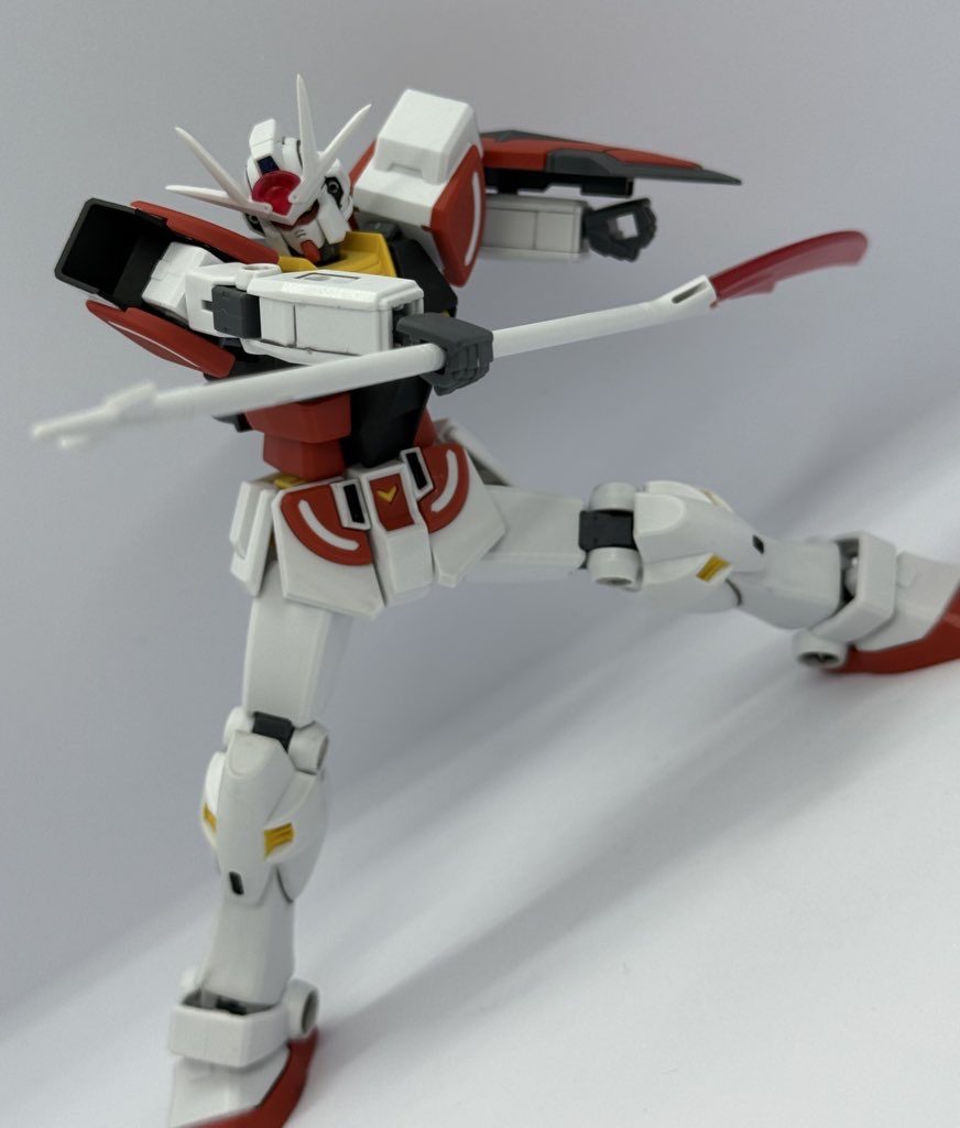 ラーガンダム–3枚目/制作者：LEX