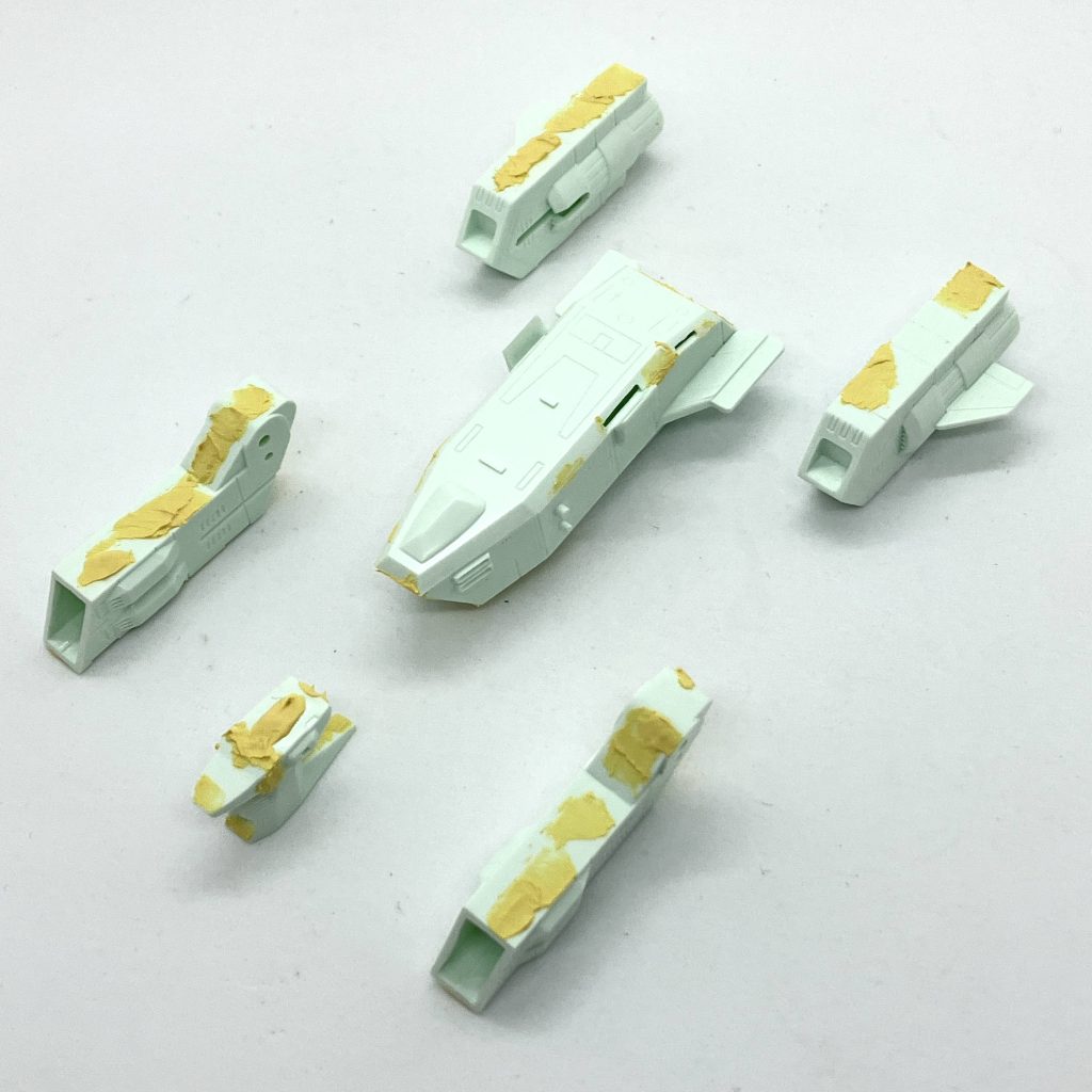 いやはや、ポリパテと格闘に近道無し!