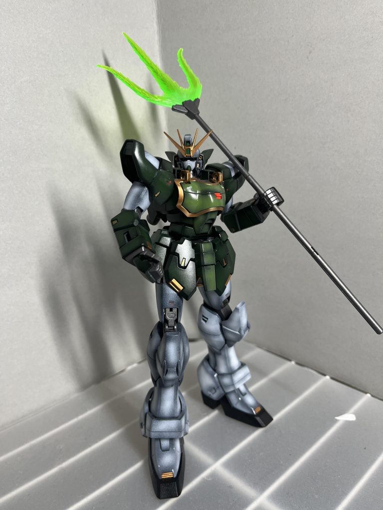 ツインアイは失敗でした。裏が暗くて反射しないですね