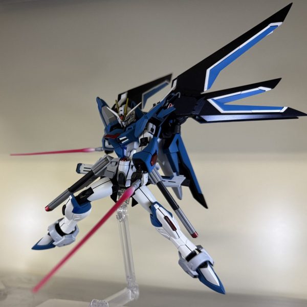 ライジングフリーダム