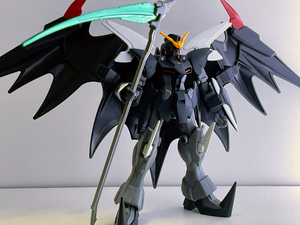 旧キットなんで、合わせ目は多数出てしまいます。