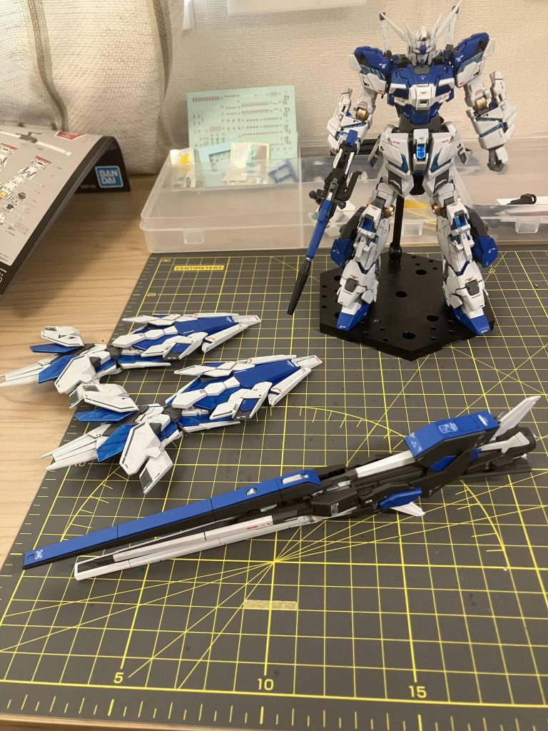 RGニューガンダムffのロングレンジフィンファンネルカラーリング変更のみです。
