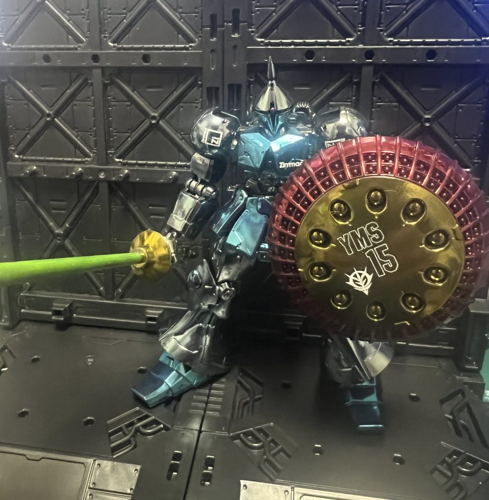 GフレームFAギャン(メッキ塗装)–2枚目/制作者：ガシャポン魂