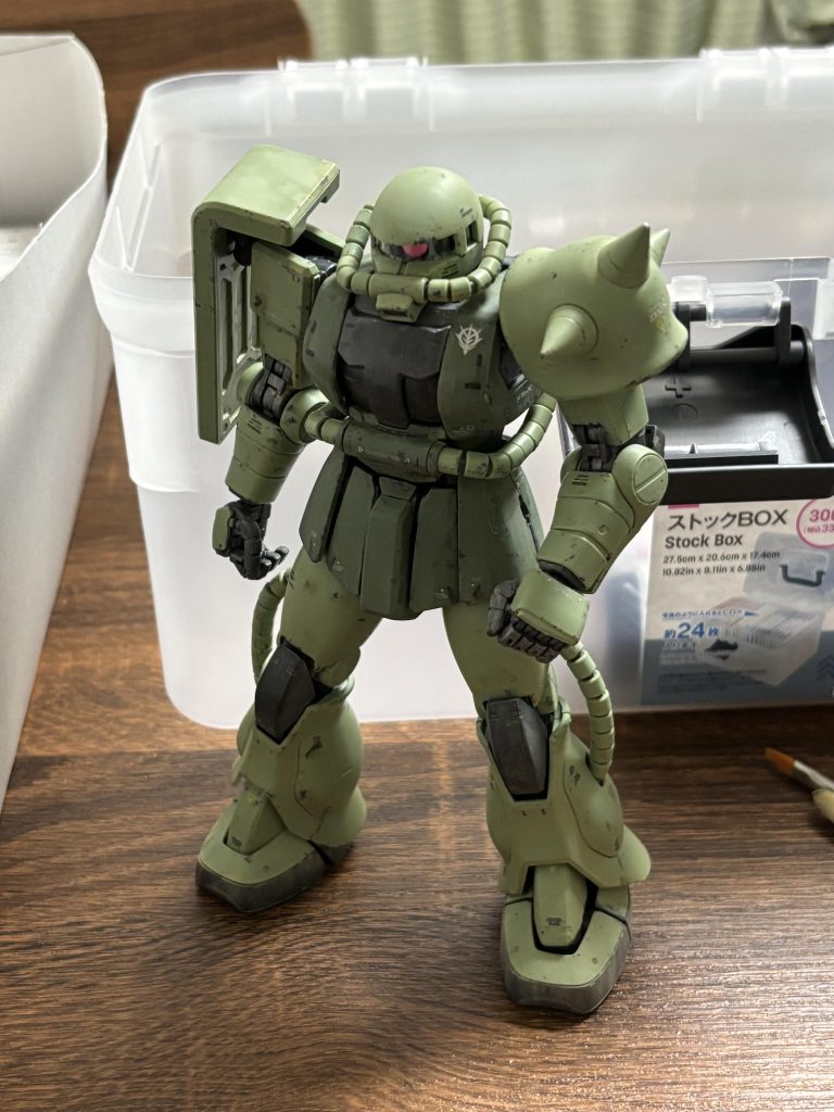 ウェザリング中主にウェザリングマスターとグレーのチッピングです。