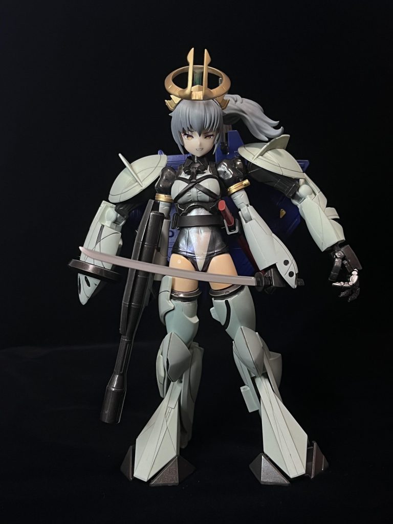 「神の国への引導を渡してやる！」瞳デカールはメガミデバイスのエクソシスト用を使用。胴体はターンXの胸のX字イメージのリボンに、ギンガナムの服イメージのスク水。