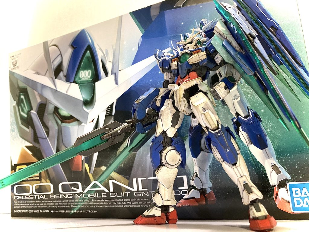 箱の絵も素晴らしく一緒に写真撮ってみました、いかがでしょう?