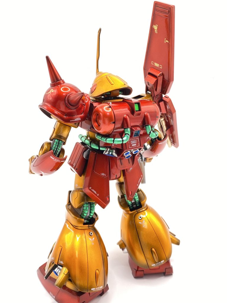 YouTube先生が赤系のキャンディはゴールドの方が失敗しないとの教えにしたがい実行しました^ ^