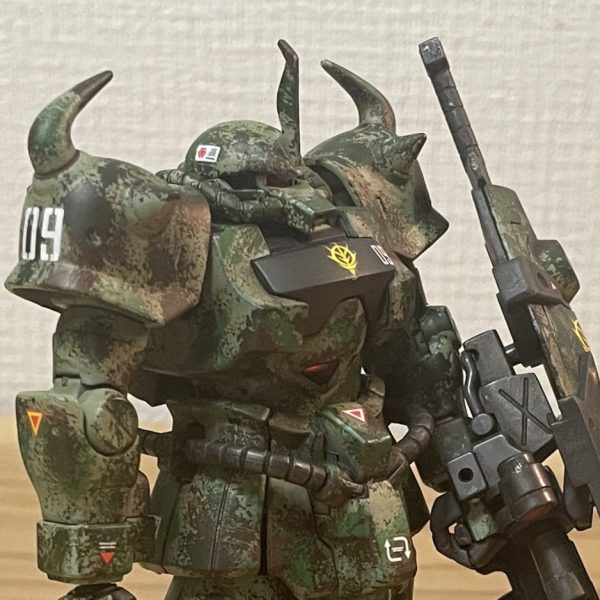 グフカスタム（迷彩）