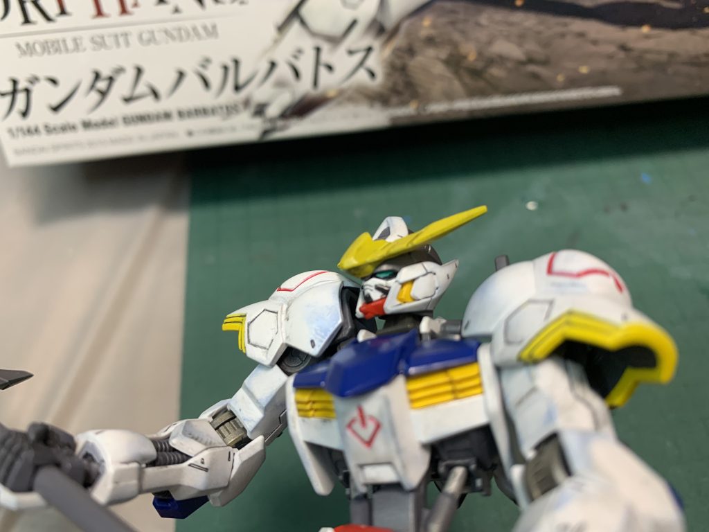 頑張った頭部も見てください(老眼)