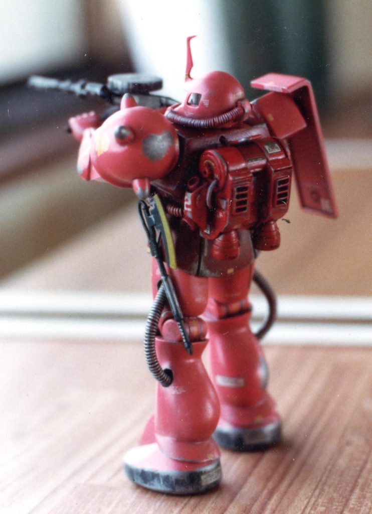 スタビも当時流行したスパルタンイメージの形状をしております