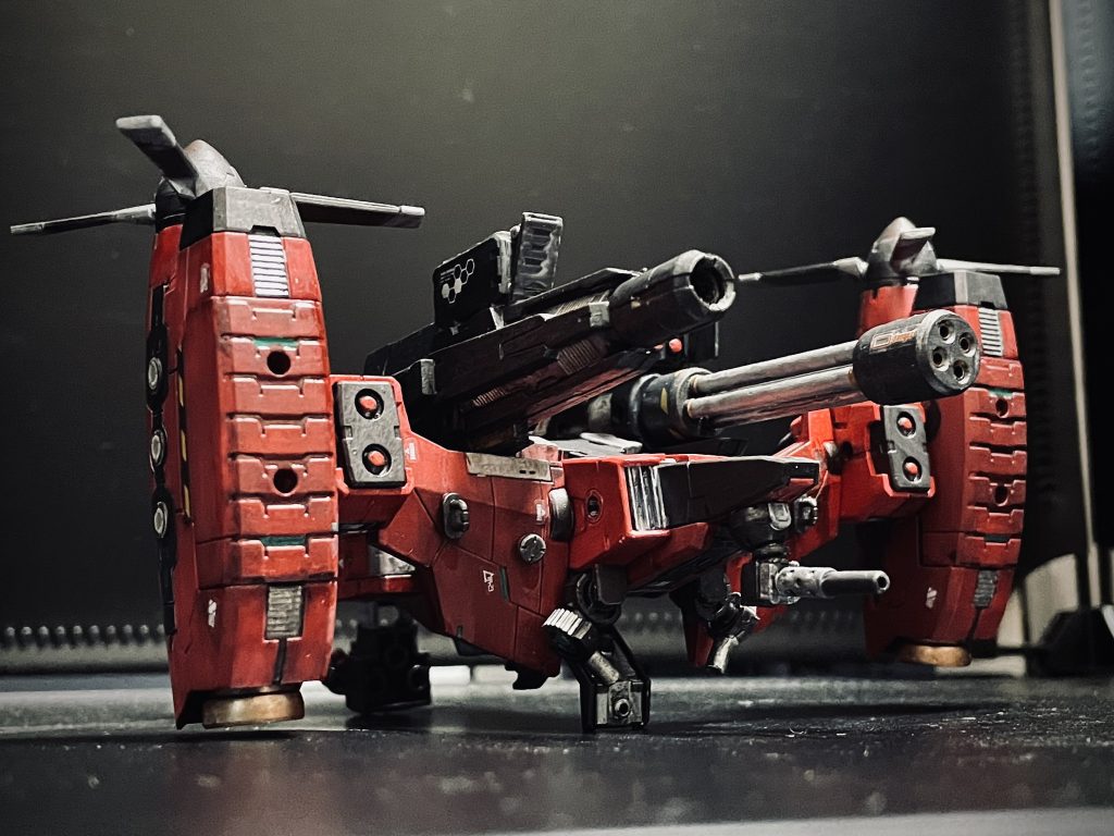 着陸時も表現できるようにアタッチメントを本体下部に設置