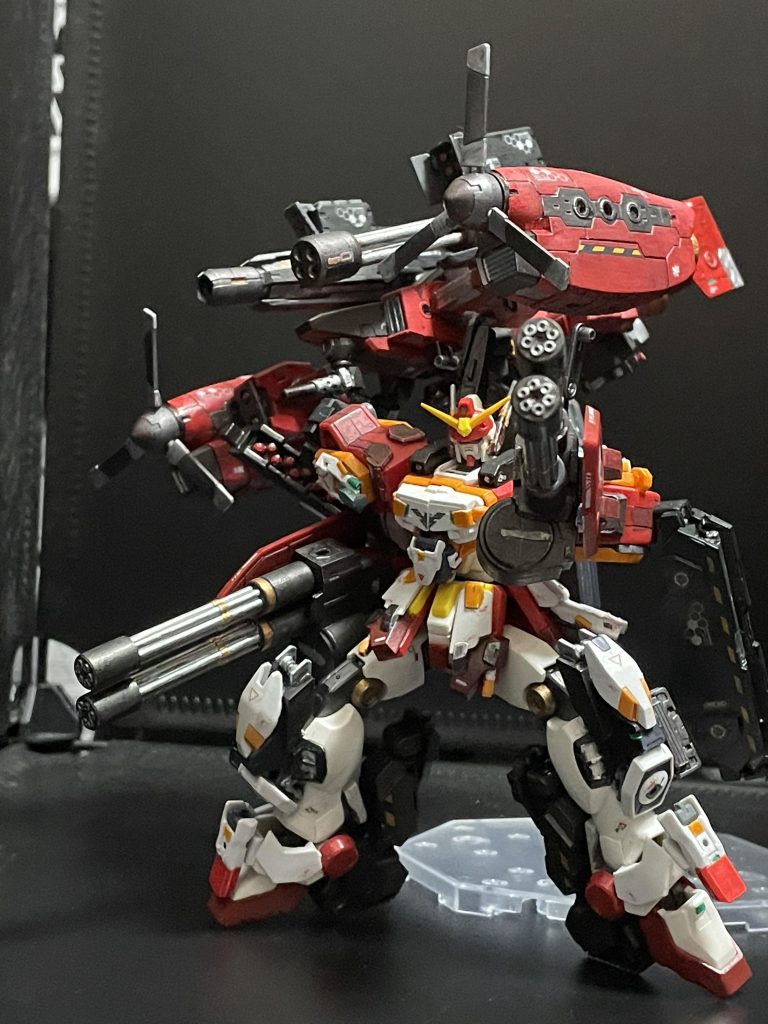 フライトユニット『ガルーダ』と共に