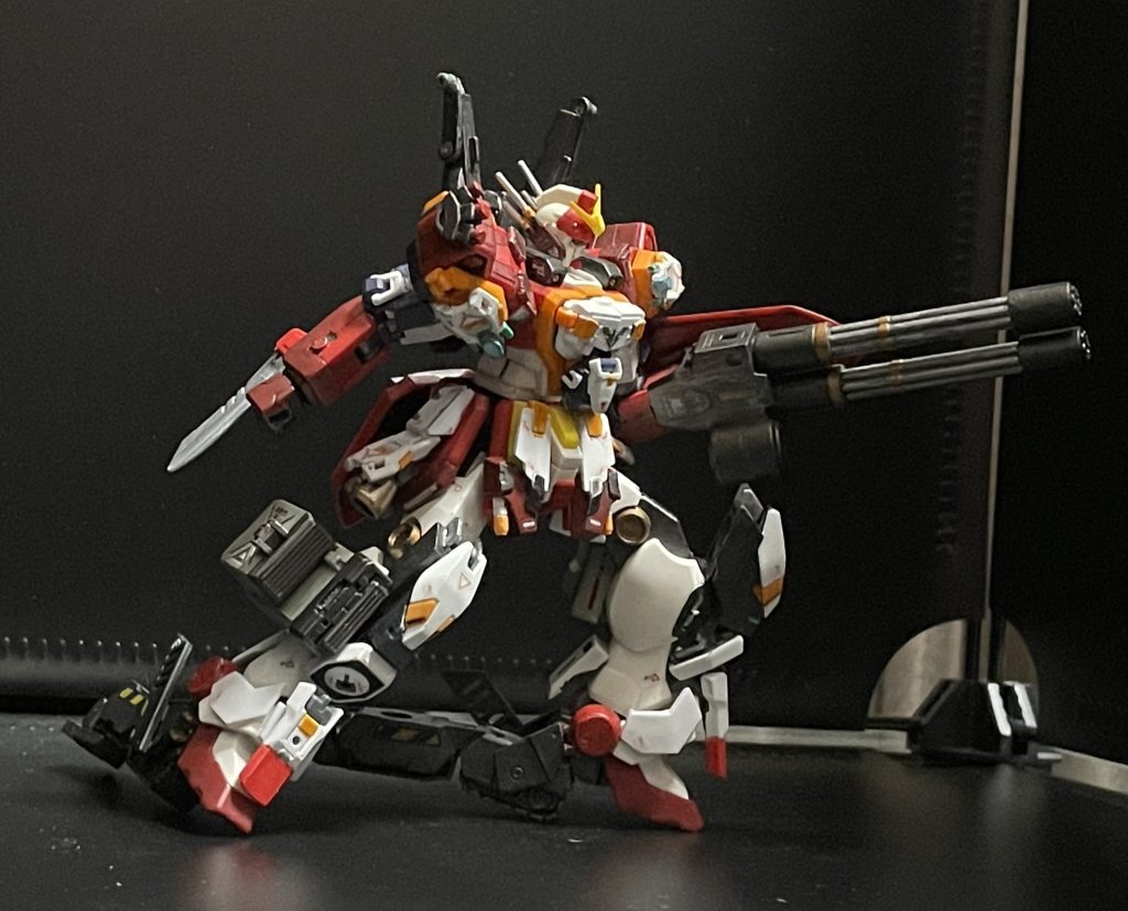 キャタピラを通常戦闘にも使用して、機動力も補助