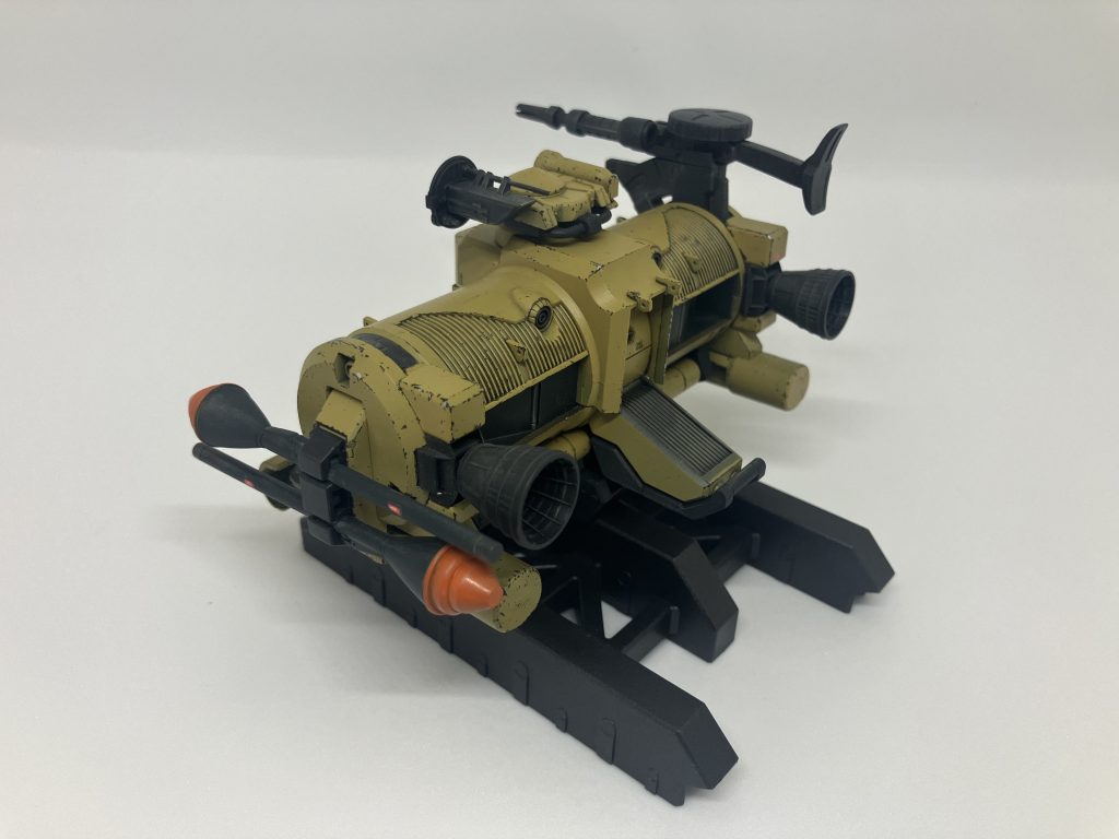 ボールもそうですけど、機体がイメージよりもかなりデカい。