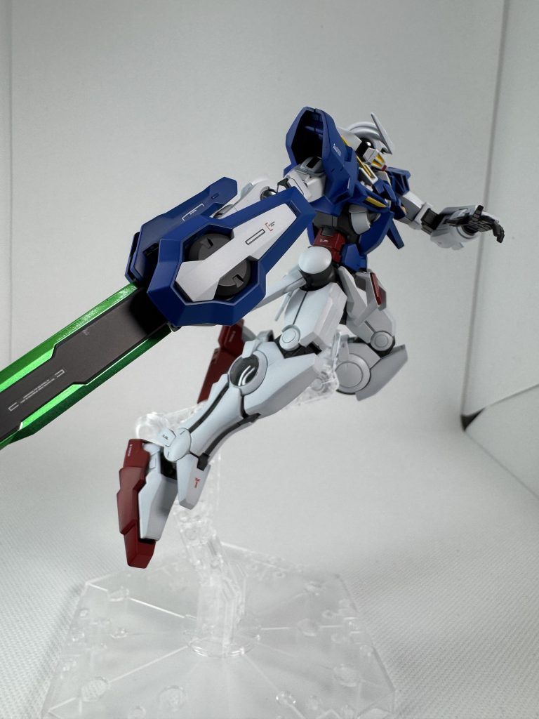 ガンダムエクシアリペア2–3枚目/制作者：mt.kuro