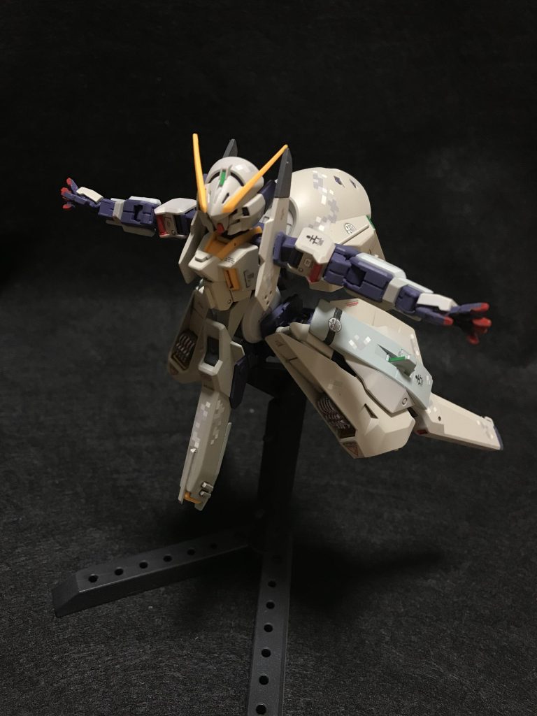 素体を活かして小規模なディテールアップを行っております飛翔ポーズが良く似合います