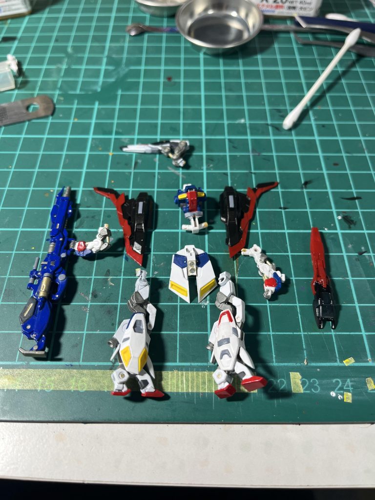 組み上げ前、各パーツごと