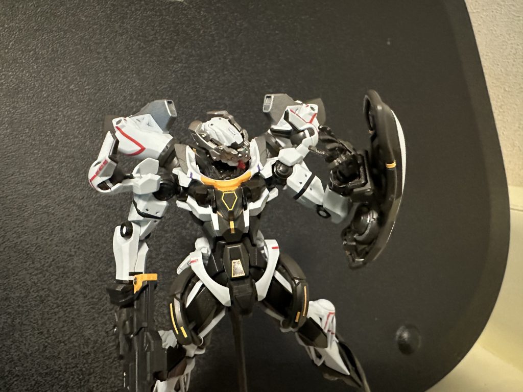 指を少し切った貼ったして表情付けしました