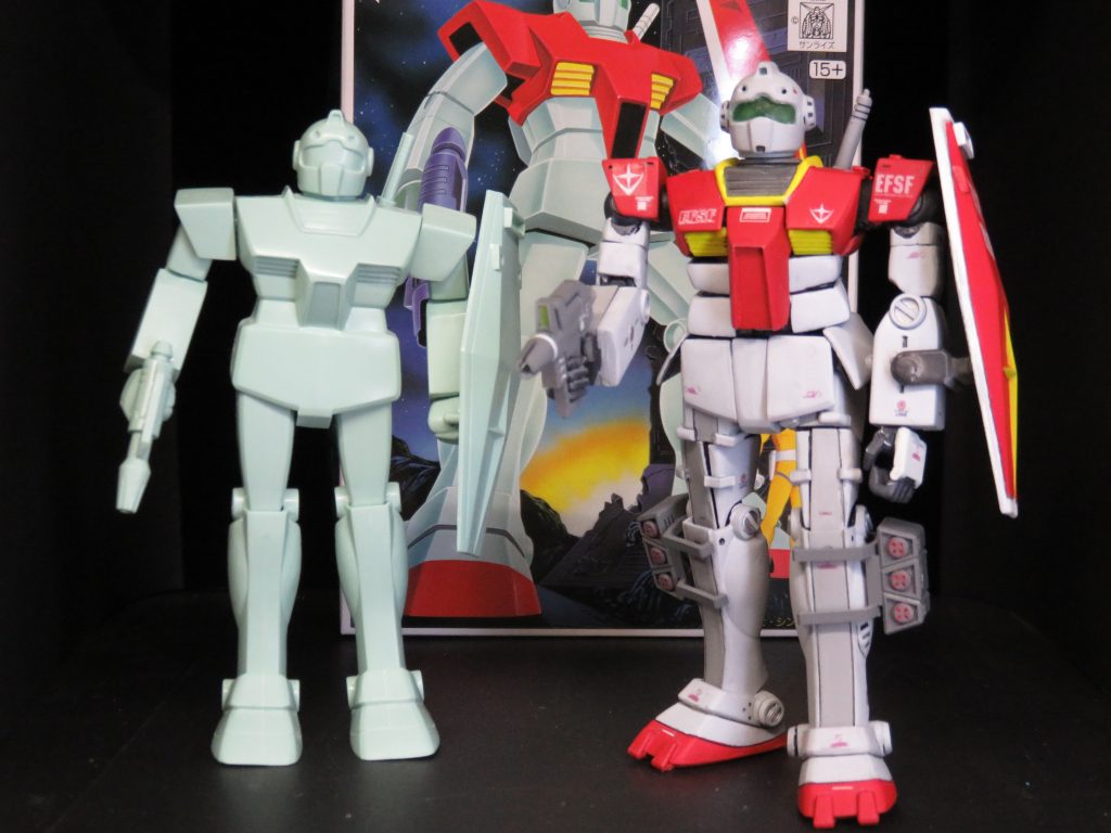 300円 ジム 素組との比較です