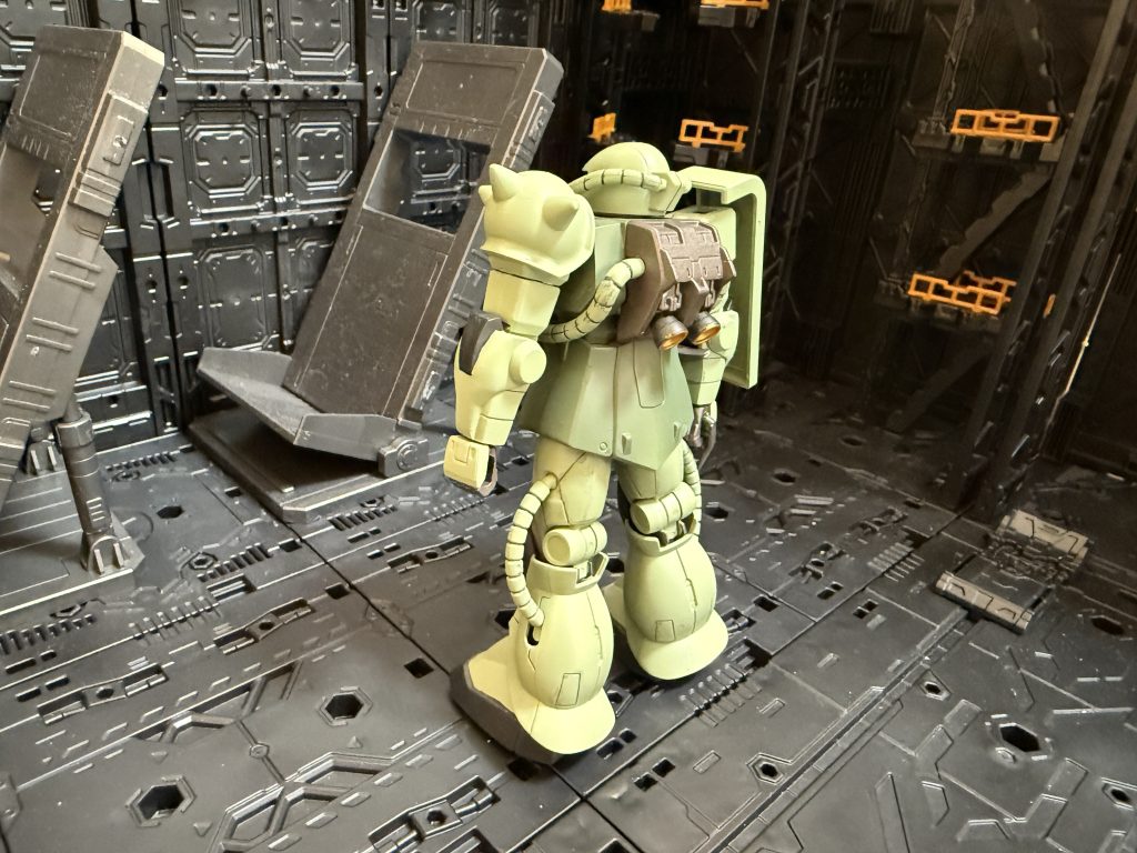 後ろから②この頃、バーニアの内部はゴールド系がいいと思っていました