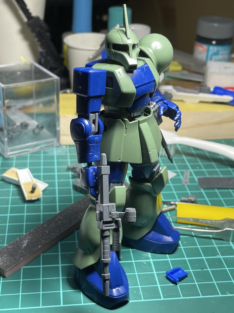 HGUC 旧ザク　素組み–3枚目/制作者：鳩🕊