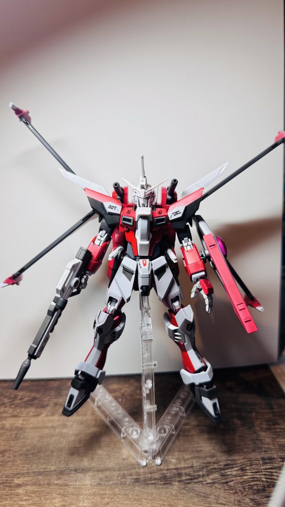 こうなると、カラーリング的にソードインパルスにも見えてしまいました。