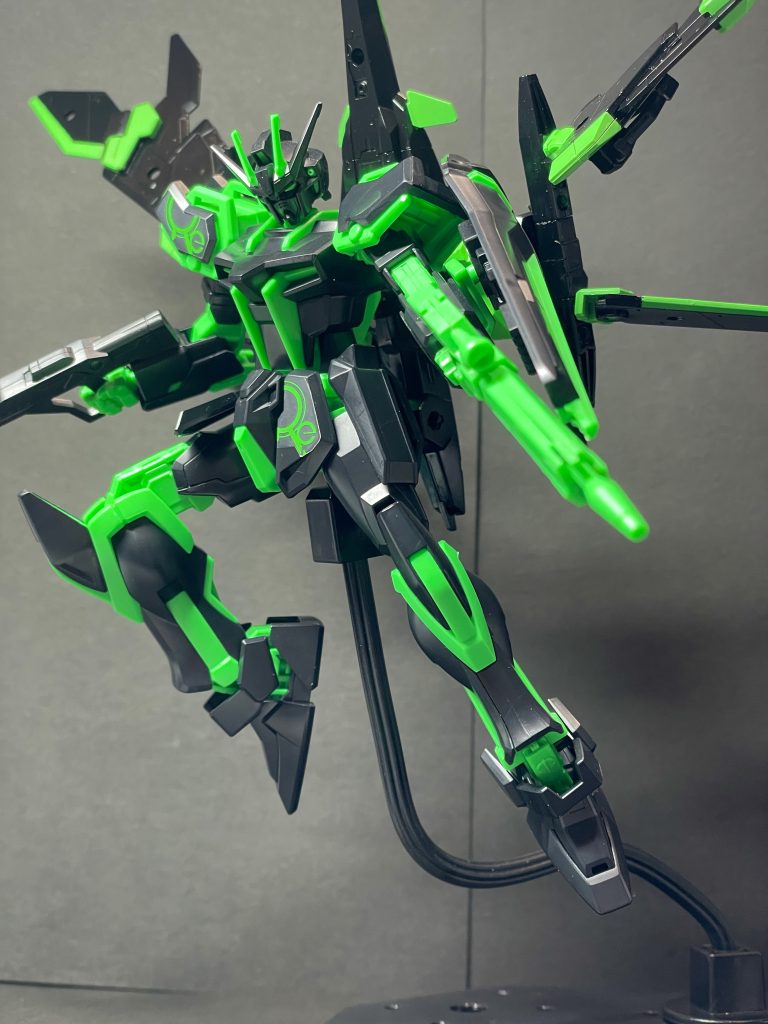 パチ組みだけどカッコよくできたと思います。