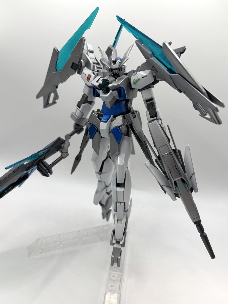 ここまで見ていただき、ありがとうございました!撮影中右肩のファンネルラックと肩の接合部が折れる事件がありましたが、何とか補強して撮影を終えました!(でも、もう迂闊に触れない…)因みにあるダイバー/ガンプラですが、何でもストライフリーダムをベースにした赤い機体で、ダイバーも射撃が得意かと思ったら、本当は拳での格闘戦が得意らしい。一体何イジングストライクフリーダムなんだ…(笑)