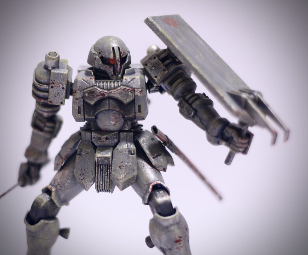 鉤爪はカッコいいけど、使いどころが無さそう