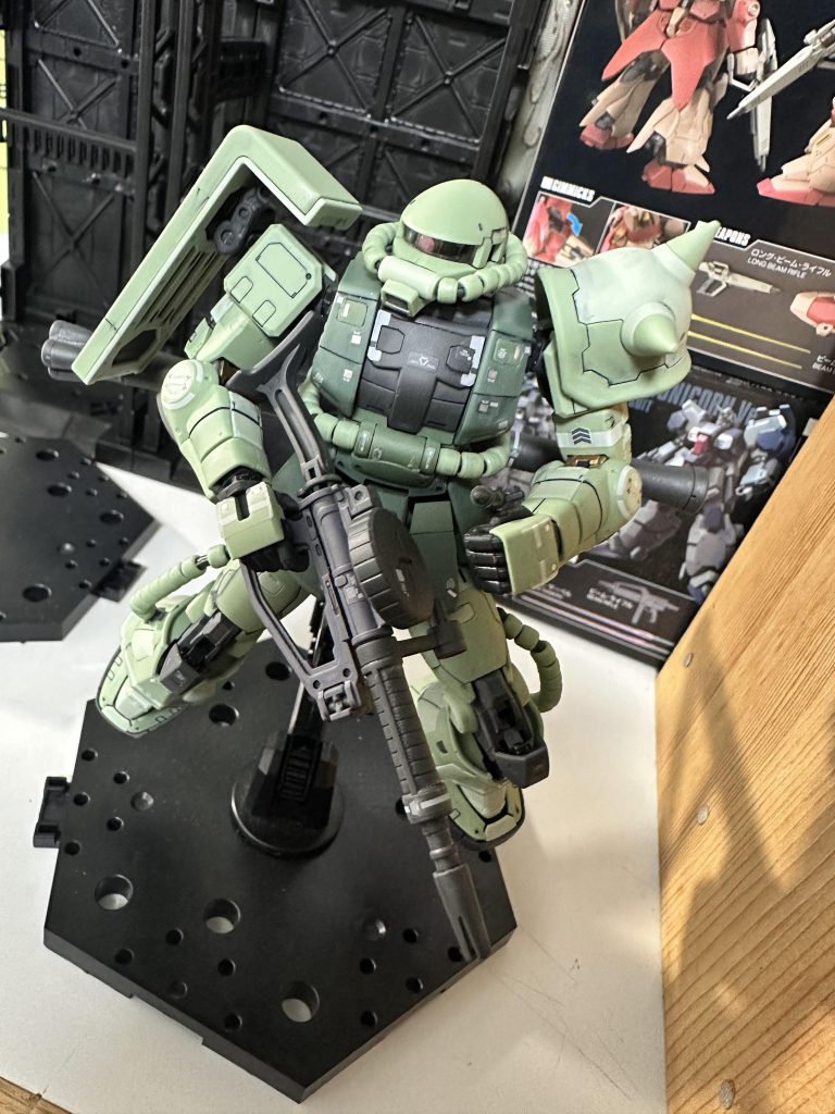 遂に完成『RG MS-06F ザクⅡ』–2枚目/制作者:MONENA