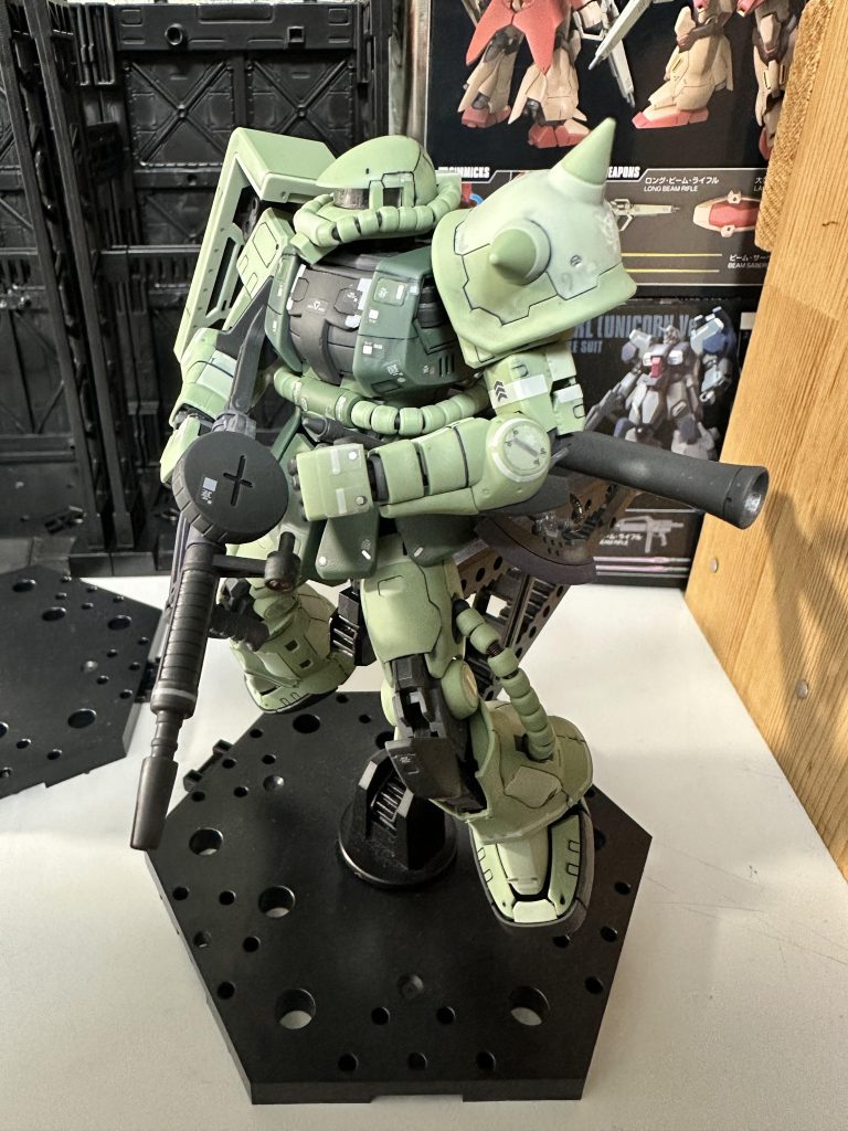 ゲート処理後の洗浄時に左手の甲のパーツを無くしたので左手はずっとグー