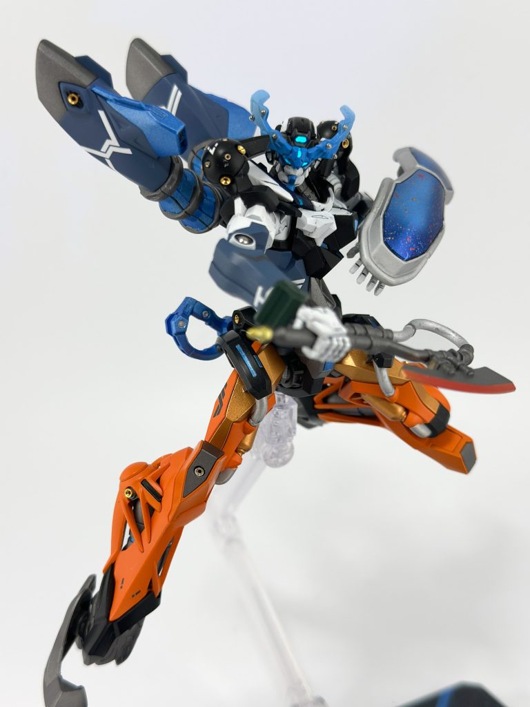 武装類も全て制作しました。ヒートホークは赤熱化状態で固定です。