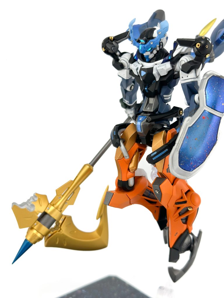 サムネ全身像。今回は色々なことに配慮(?)してガイアノーツのエヴァカラーを多めに使ってみました。オレンジ:エヴァオレンジ胴体、腕部:エヴァブルーグレー頭部:タミヤスカイブルー→エヴァレイブルー白:ガイアEXホワイト黒:ガイアEXブラックガンメタ:ガイアガンメタサフ金:ガイアスターブライトゴールド青:クレオスGXメタルブルー銀:マッキーシルバーコート:ガイアプレミアムセミグロスフラットクリアー 最後まで見て頂きありがとうございました!星街すいせい