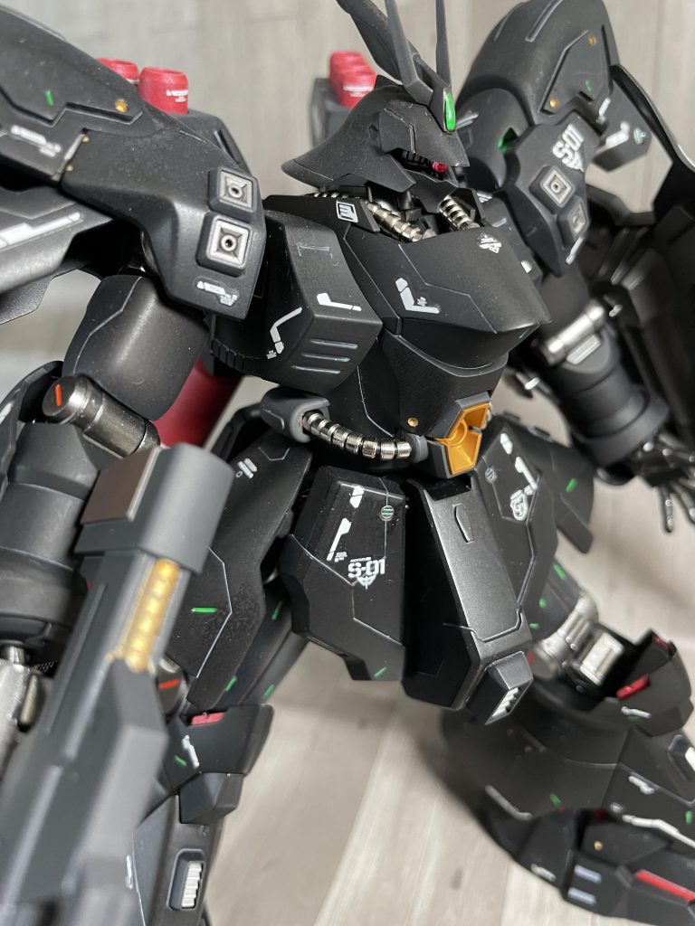 モノアイもキラーンとするやつに変更