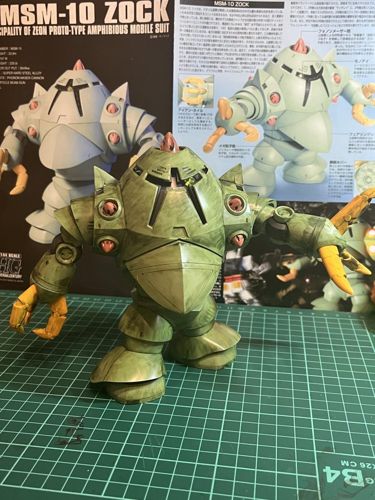 すぐみにリアルタッチマーカーして写真撮るの忘れてたのに気づいて撮ったところです。今回は筋彫りも挑戦してみました。