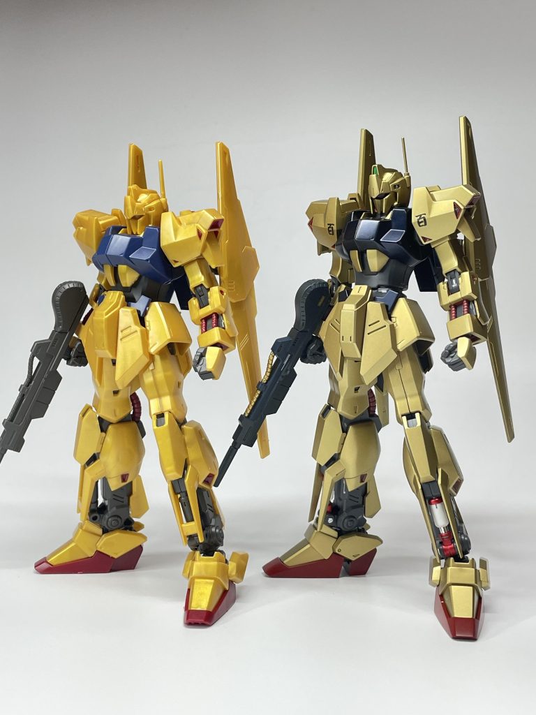 首回り、腰回りの隙間ができて、スッキリしました。膝が前に曲がって、僅かですが鳥足になるようにしてます。 