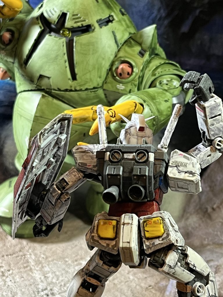 ジャブローの入口を見つけてしまったからにはこのガンダムさんがお仕置きですよ。