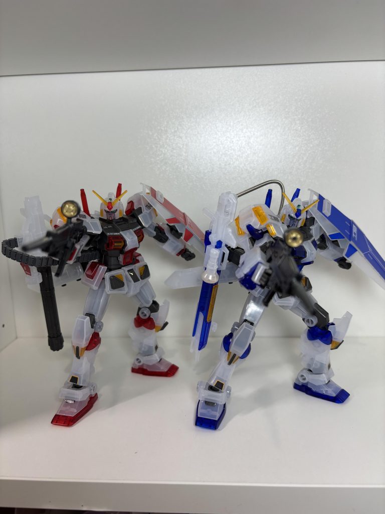 チョイと色を足しただけで素組み仕上げです大型火器のポージングはナシ