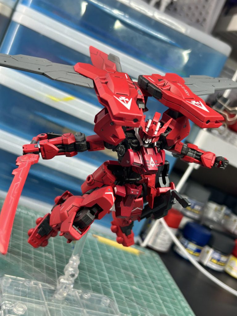 高速飛行からの斬撃攻撃的な