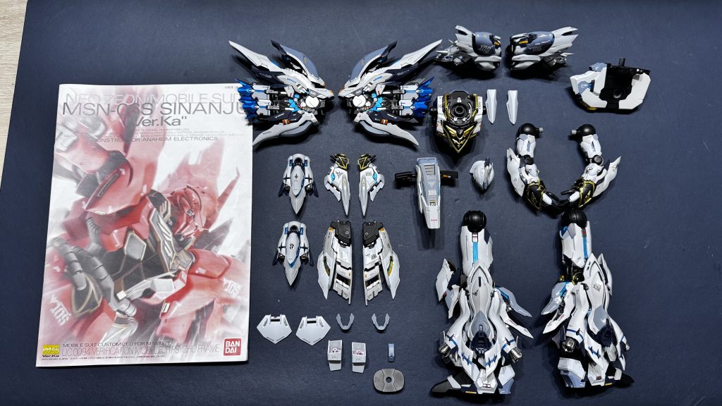 MG シナンジュ ver.ka 白 改造–2枚目/制作者：ルシプラ (撮影練習中)