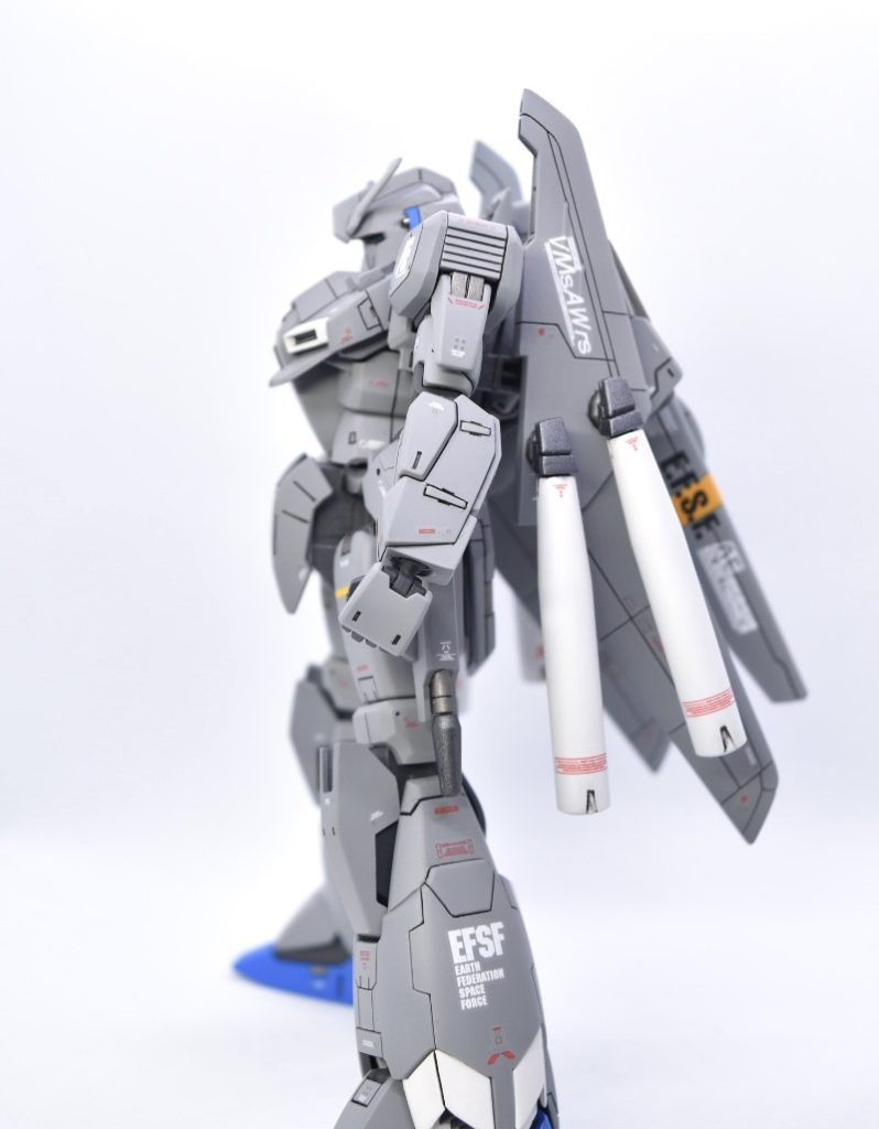 デカールは家にあった有り合わせです。