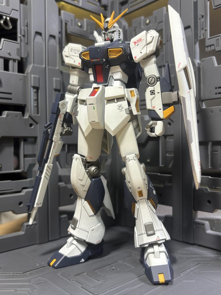 EG νガンダム–2枚目/制作者：アラ2nd