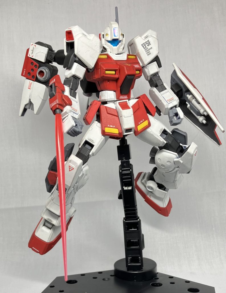 サーベル抜刀ペイルライダー系のハンドパーツは作りが安っぽいというか…別の握り拳を用意してあげればよかったです💦