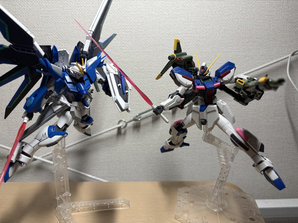 映画でもウィンダムの活躍がもっと見たかった勢ですwやられ役ばかりでなく、後半のレクイエム攻めの場面でも頑張ってるウィンダム居たはずなのに、全く画面に映らないのは寂しくてwそれにジェットだけじゃなくて、エールやその他のストライカー装備のウィンダムだって映像で見たいですよーw