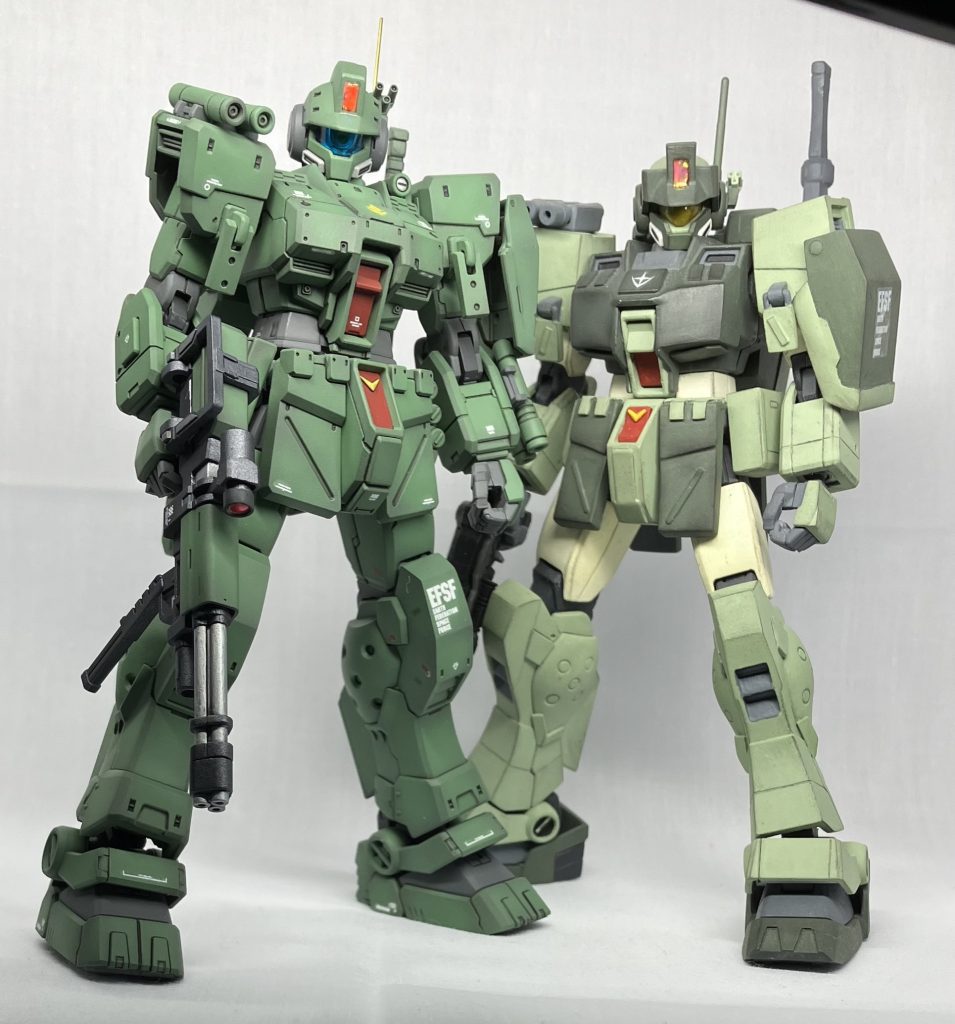 我が家の新旧スパルタンスパルタンとの出会いは約10年前、大学の本屋でマスターアーカイブを見つけた時でした。何だこのかっこいいジム！っとなりマスターアーカイブを初購入、悪戦苦闘して右側のスパルタンを作成しました！並べて比較するのはお恥ずかしい限りですが思い入れのある機体なので😅キットのないものをミキシング等で作るのも好きなのですが、やりたい事に対して技量が全く足りてないので…バンダイ様様です😓