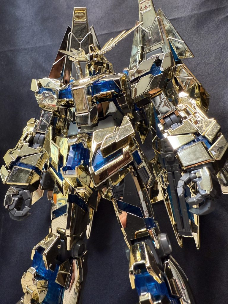 塗装前。これはこれでかっこいい。