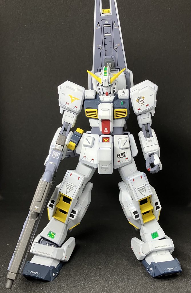 フロントホワイトは紫を下地にしてみました。