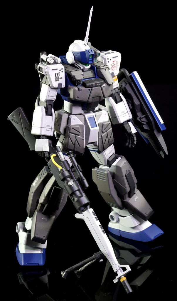 ●ミキシング使用パーツ・頭部追加バルカン→ガンダムMk-Ⅱ・胸部アーマー→ジムスナイパーK9・フロントアーマー→ジムストライカー・脚部アーマー→AGEフルグランサ・ライフル→システムウェポン004・シールド→陸戦型ジム+HGジム転がってたジャンクパーツで構成してます。