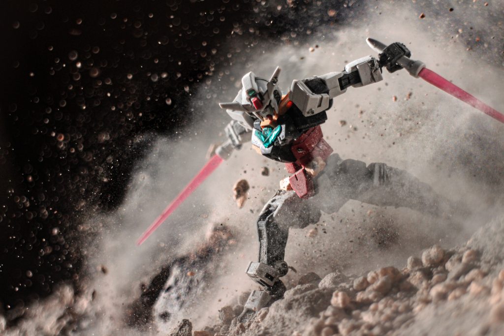 ビルドシリーズを見ながら、よくガンプラを作ってるのですが...この方式だとビルド系のガンプラが欲しくなりますね(gundam-kao6)