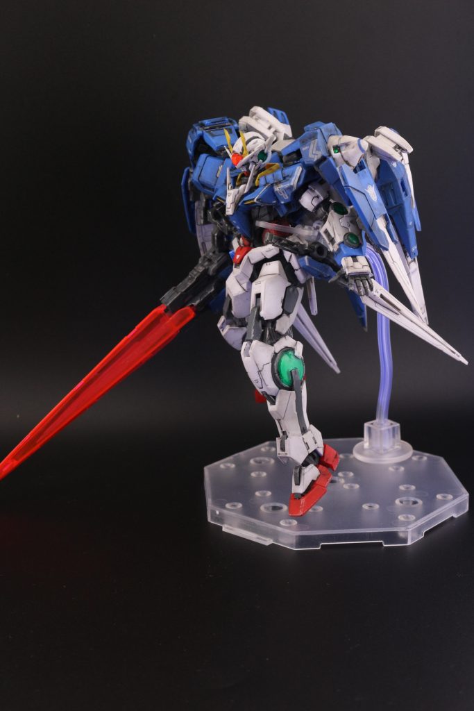 使用した蛍光塗料は、ガイアノーツさんの蛍光レッド、蛍光グリーン、蛍光クリアを使用しています